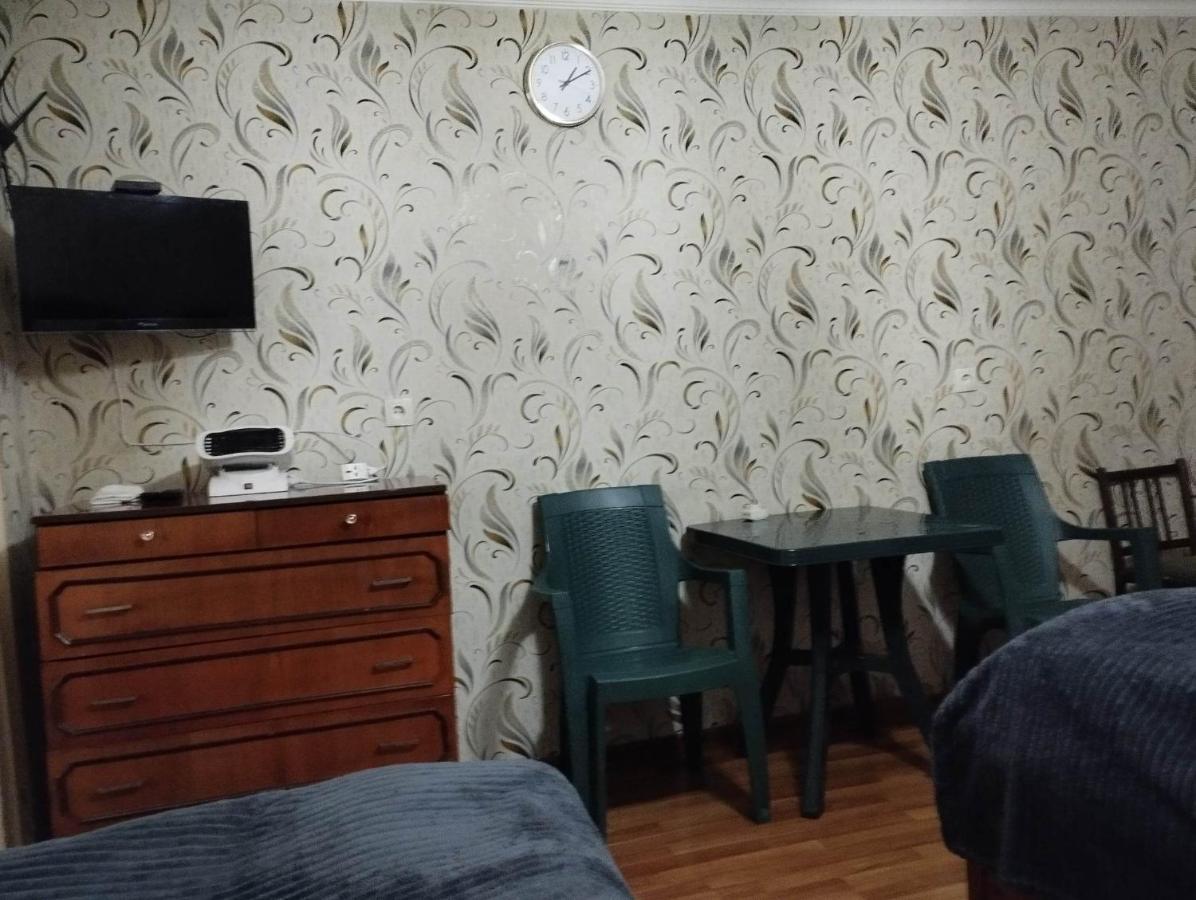 Baazovi 17 Apartment Tbilisi ภายนอก รูปภาพ